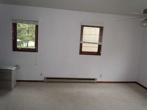 5th image of 1112 Sheyenne St