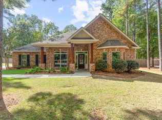 26 Carriage Parke Dr, Purvis, MS 39475