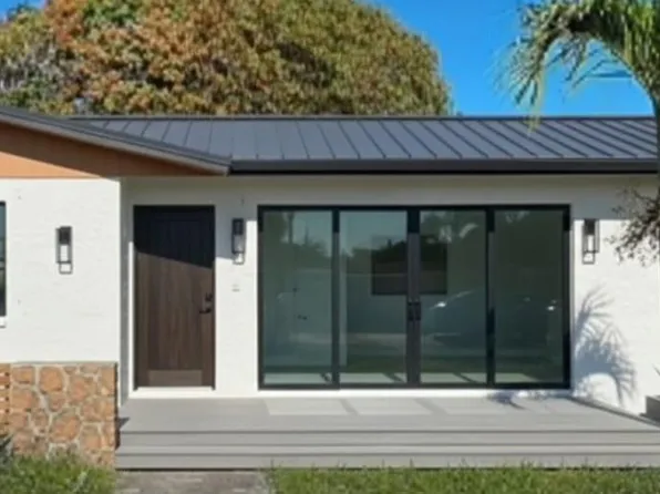 2941 NW 210th Ter, Miami Gardens, FL 33056