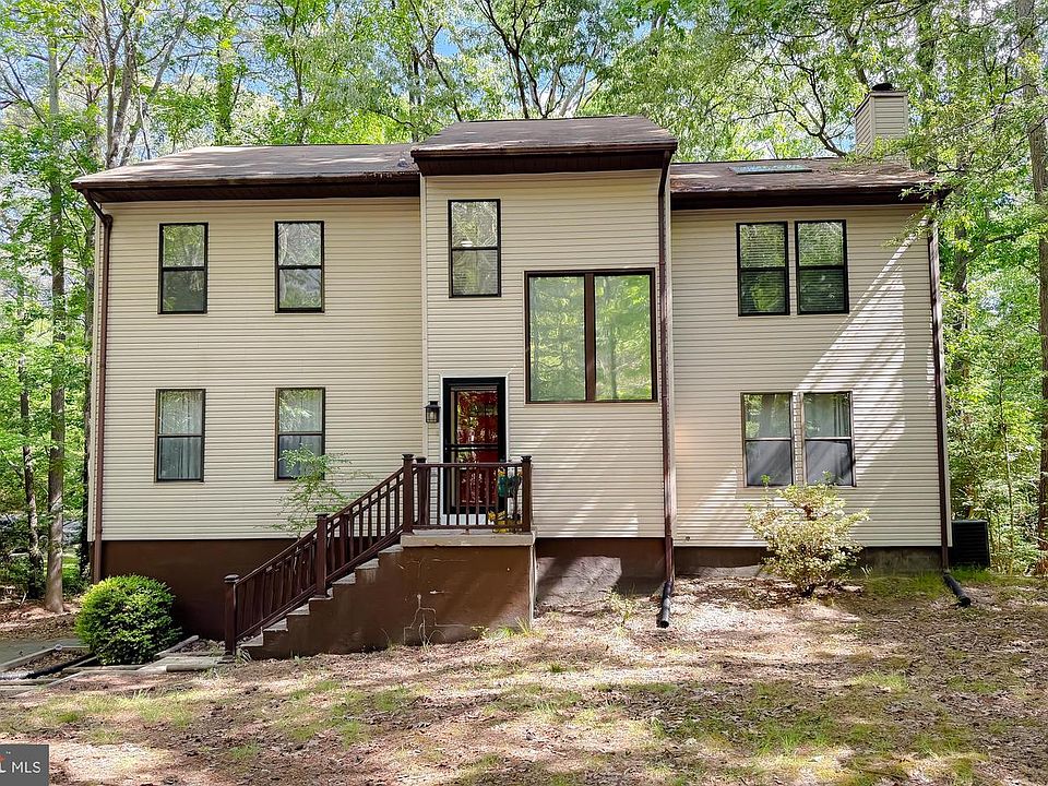 1st image of 23294 Holly Hill Ln