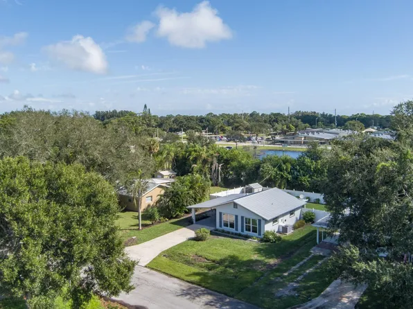 306 30th Avenue, Vero Beach, FL 32968