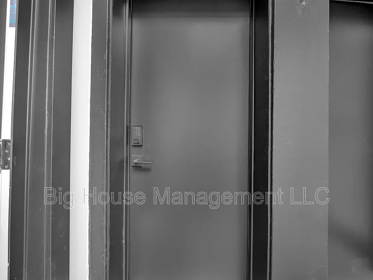 707 Druid Park Lake Dr — Photo 22