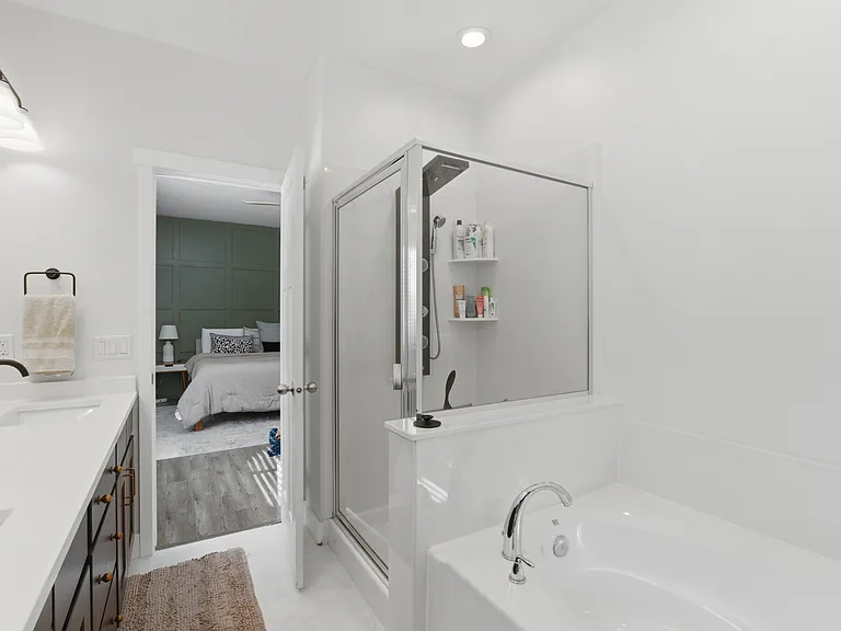 4779 W Plainfield Rd — Photo 18
