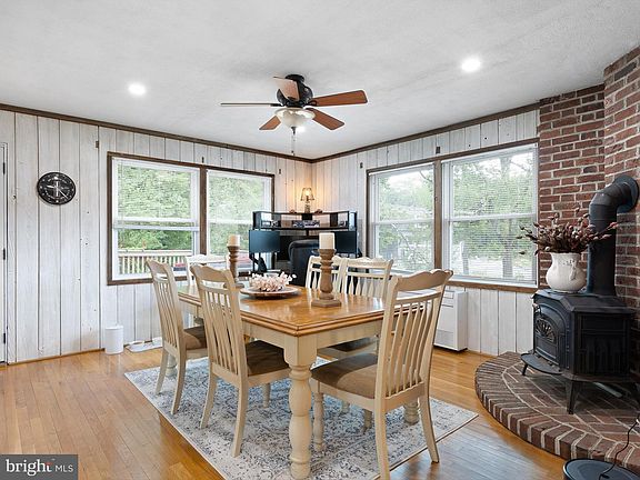 2nd image of 103 Smiths Ln