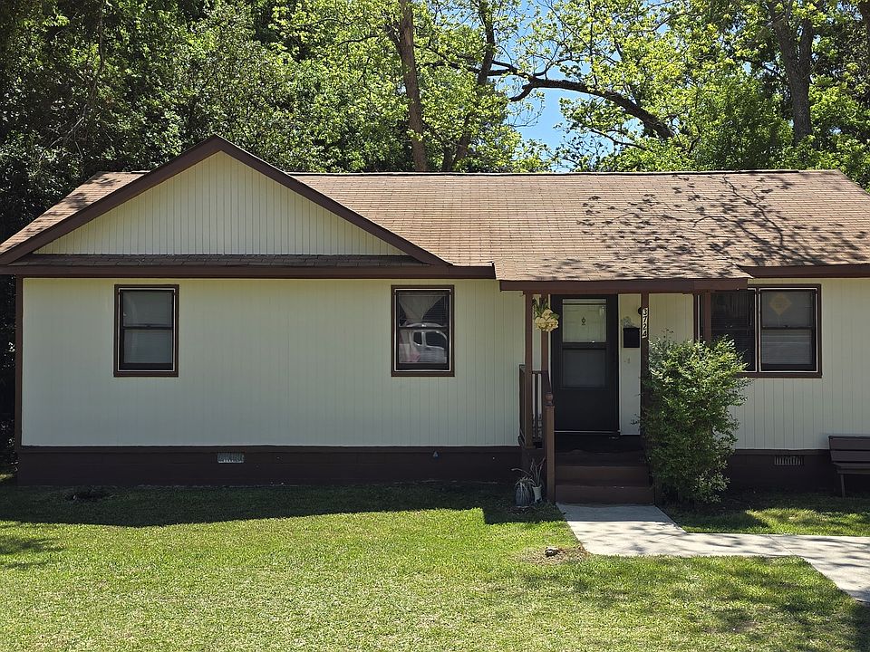 1st image of 3724 Log Cabin Dr