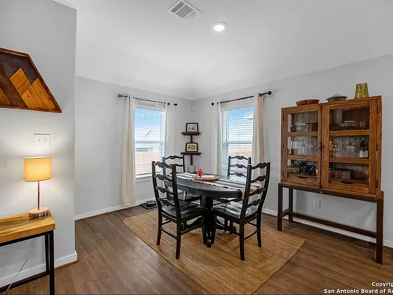 10538 Francisco Way — Photo 9