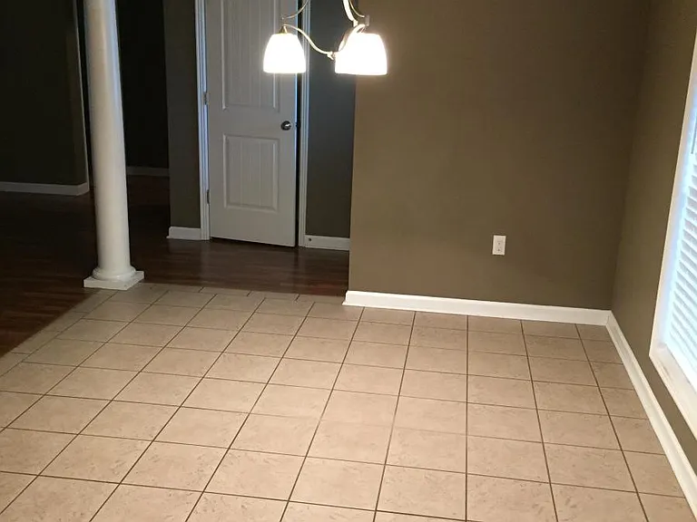 5273 Nathan Dr — Photo 5