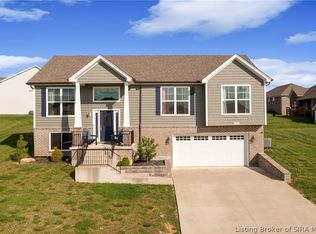 1216 Knob Hill Blvd, Georgetown, IN 47122