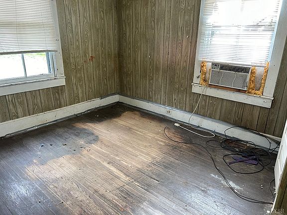4th image of 1301 Claiborne St