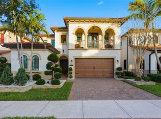 9220 Meridian Dr E, Parkland, FL 33076