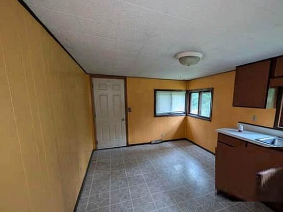 3rd image of 3025 Water STREET