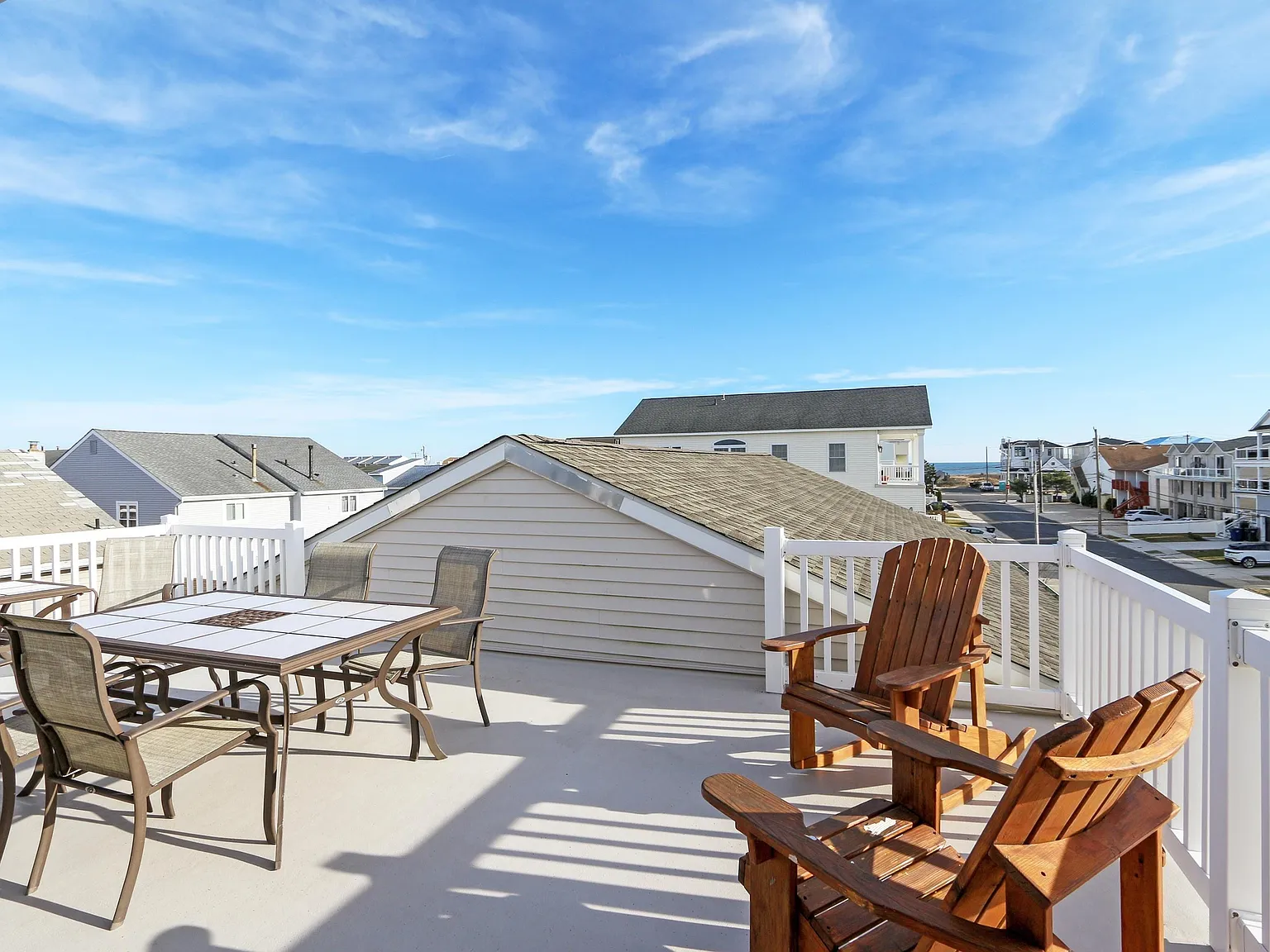 5 bed, 5.0 bath, $5,200 — Photo 4