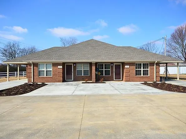 107 Stonehedge Dr, Rogersville, AL 35652