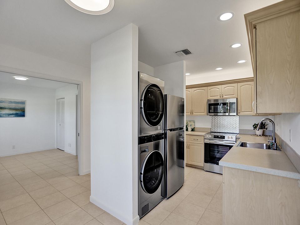 1st image of 1001 Flame Vine Avenue #103