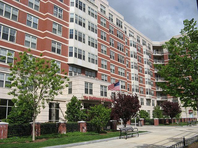 1st image of 300 Mamaroneck Ave APT 727