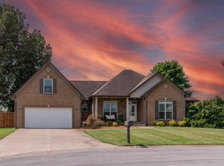 286 Bellshire Dr, Clarksville, TN 37043
