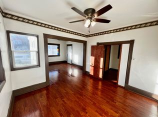 1162 Edgerton St #1, Saint Paul, MN 55130