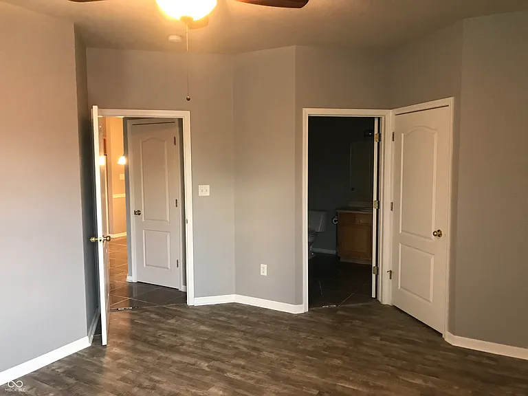 12880 University Cres #3B — Photo 9