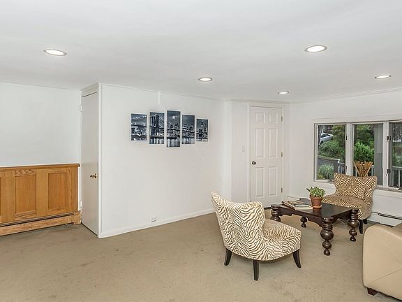 4th image of 6 Woodland Ave