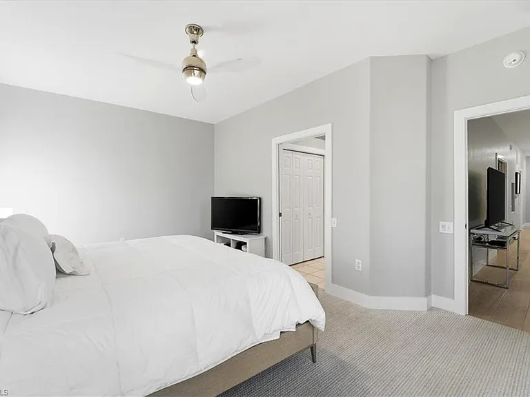 8259 Parkstone Pl #202 — Photo 15