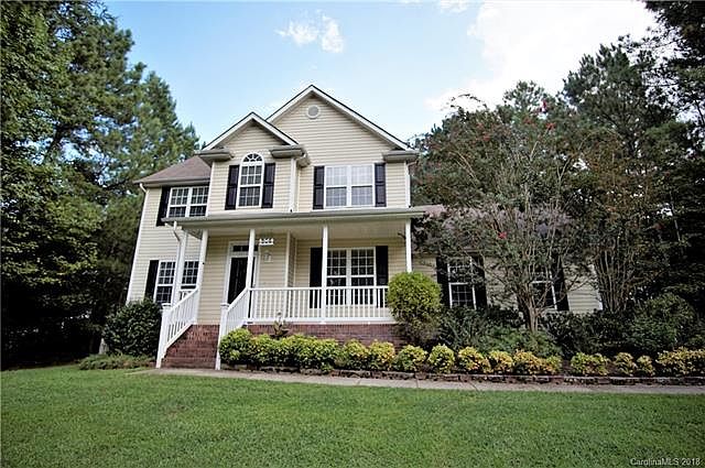 1st image of 3674 Lake Bluff Dr