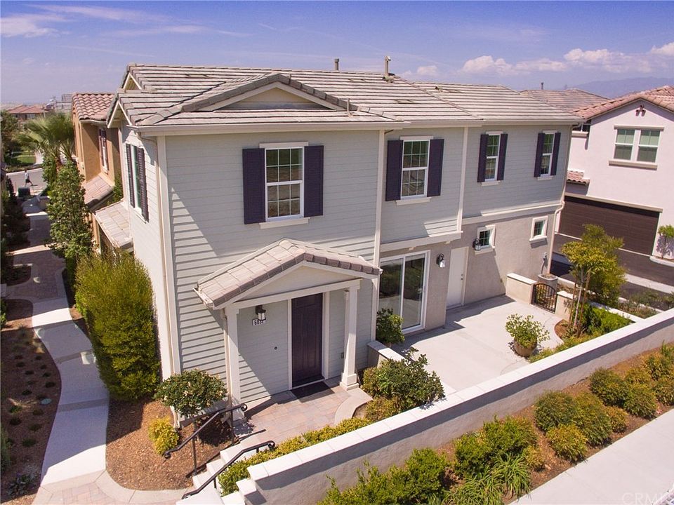 1st image of 6032 Limonium Ln