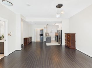 6733 Buswell St #3, Richmond, BC V6Y 2E9