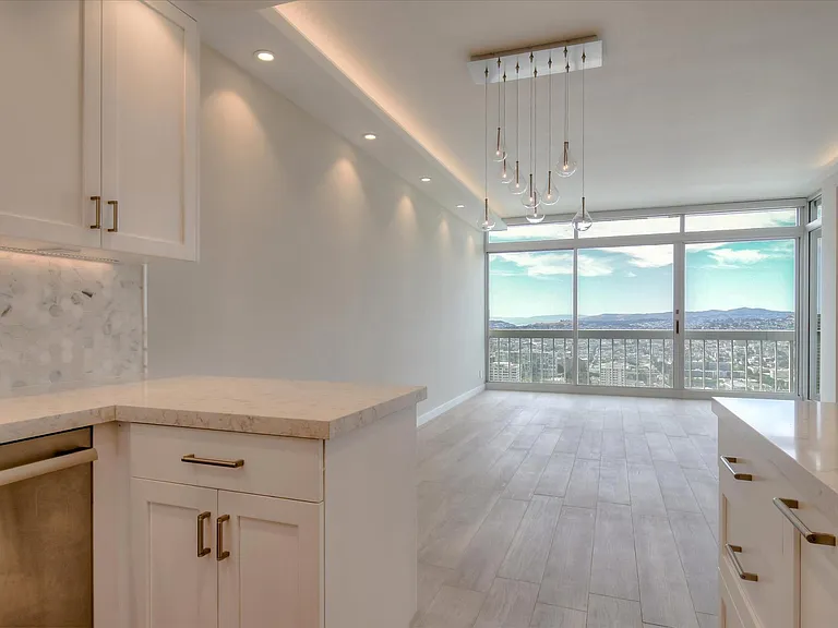 2200 Sacramento St #1502 — Photo 17