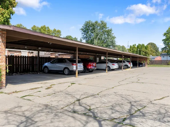 Cambridge Apartments