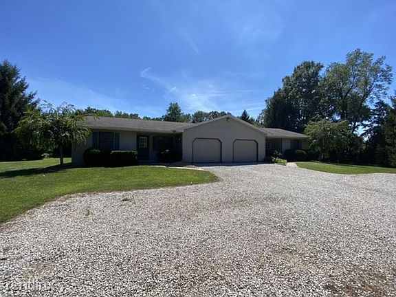 7BFCDEF0-3876-46E4-9599-F142002FBCD4