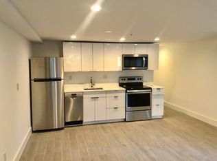 9 T St NE #B, Washington, DC 20002