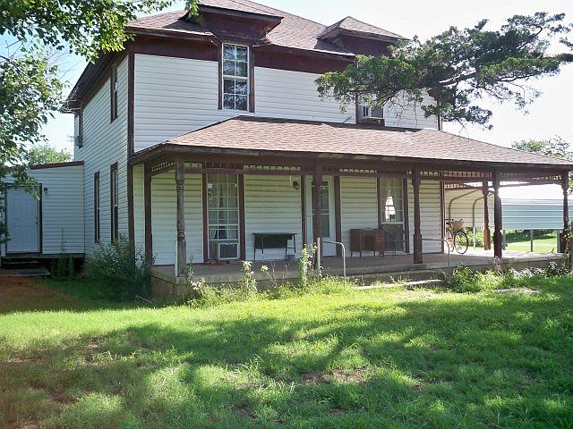 1st image of 601 W Gauger Ave