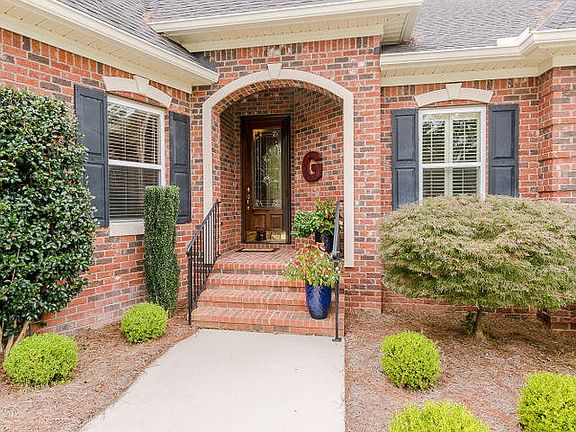 3rd image of 743 W Pleasant Colony Dr