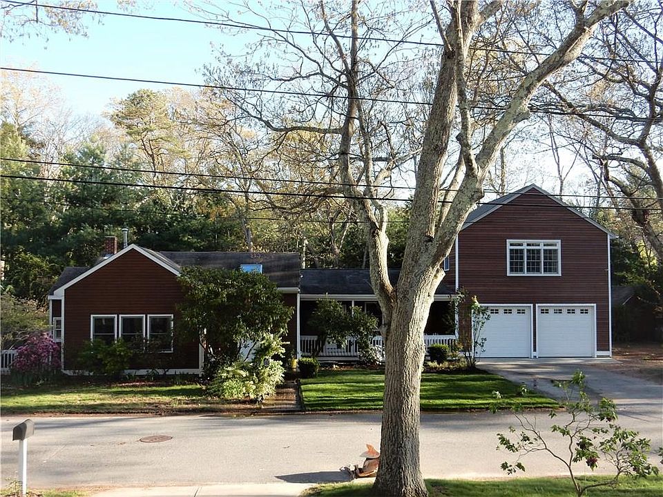 1st image of 52 Cove Ave