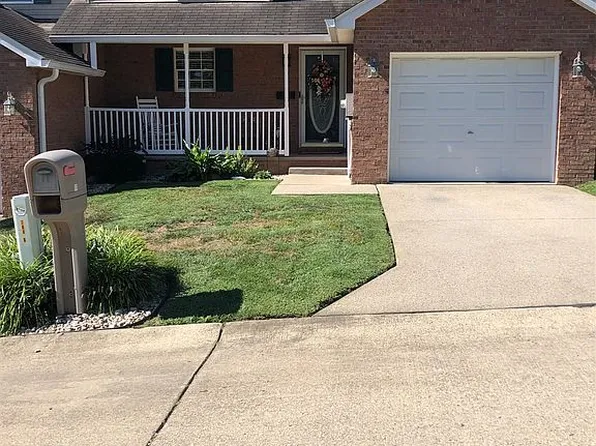 11 Montana Ests, Cross Lanes, WV 25313