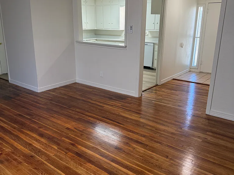 3603 33rd St — Photo 21