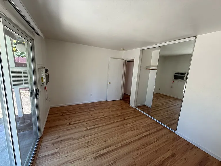 511 Fir St — Photo 28