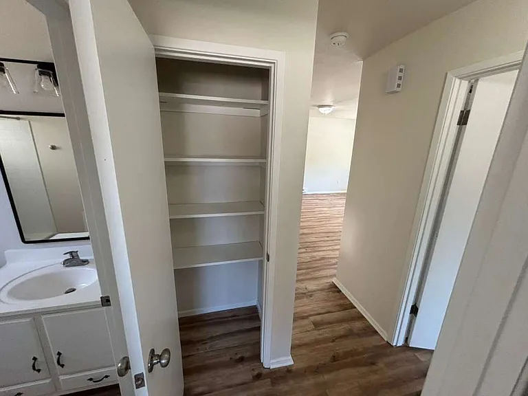 320 North St #330 — Photo 11