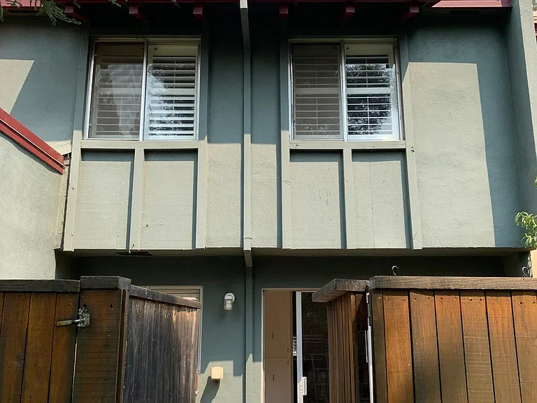 419 Alvarado Ave — Photo 18