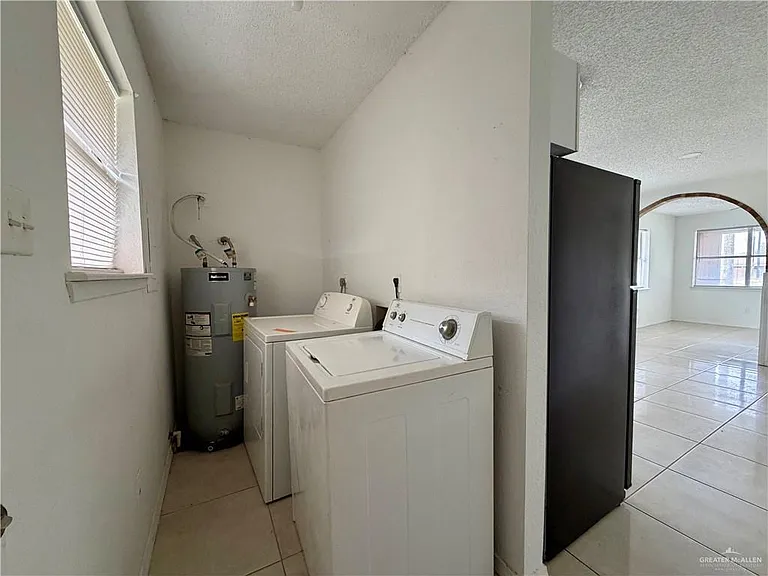 301 S Raul Longoria Rd — Photo 20