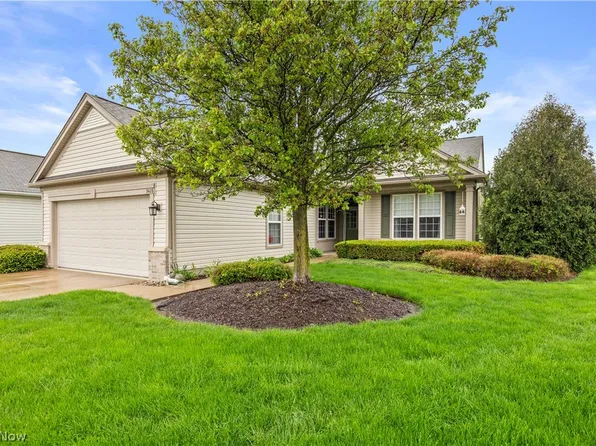 9428 Drury Way, North Ridgeville, OH 44039