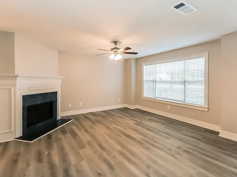 17 Arbor Cove Dr — Photo 6