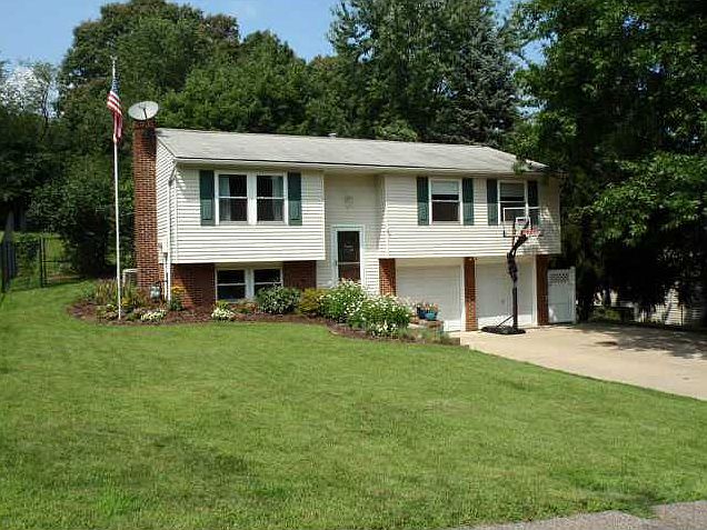 1st image of 730 Skyview Dr
