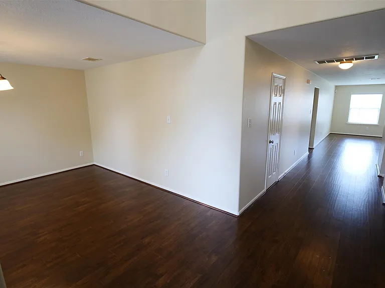 24731 Cobble Canyon Ln — Photo 5