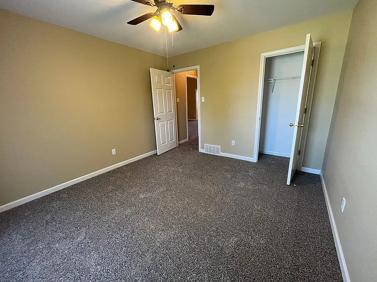 9150 Hervay Cv — Photo 25