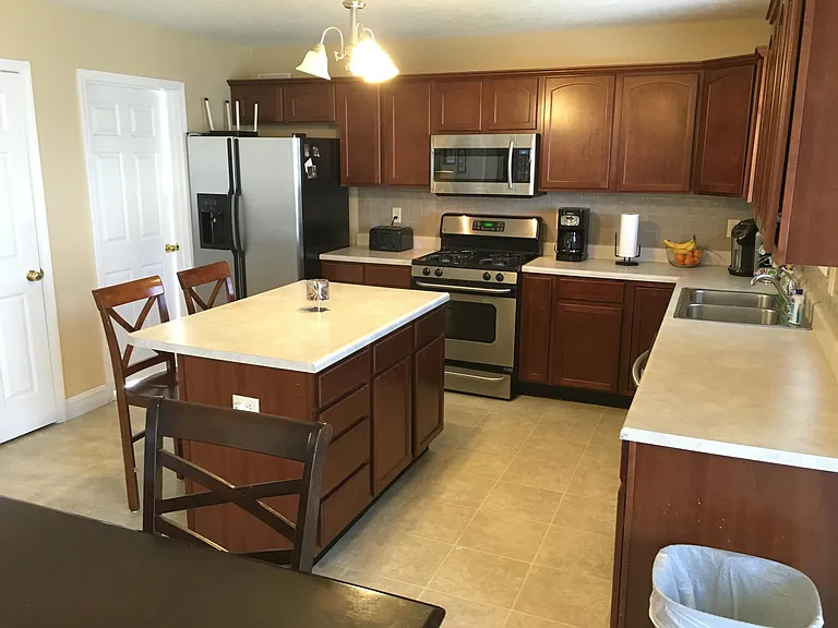 Plantation Ln — Photo 13