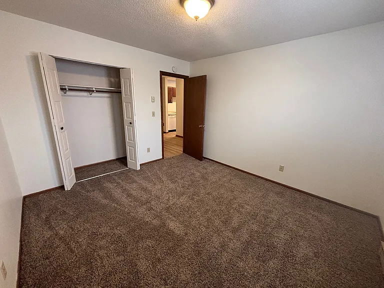 201-S — Photo 10