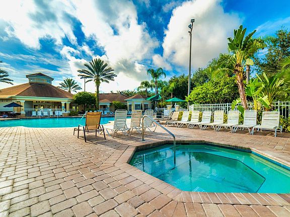 3rd image of 2304 Silver Palm Dr APT 104