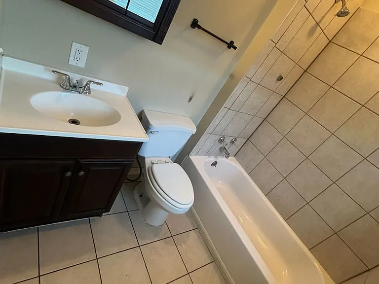 170 Ladner Ave #2 — Photo 7
