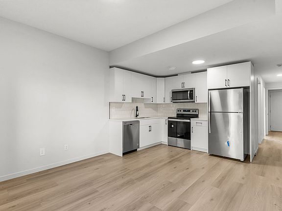 2nd image of 73A Westwind Dr
